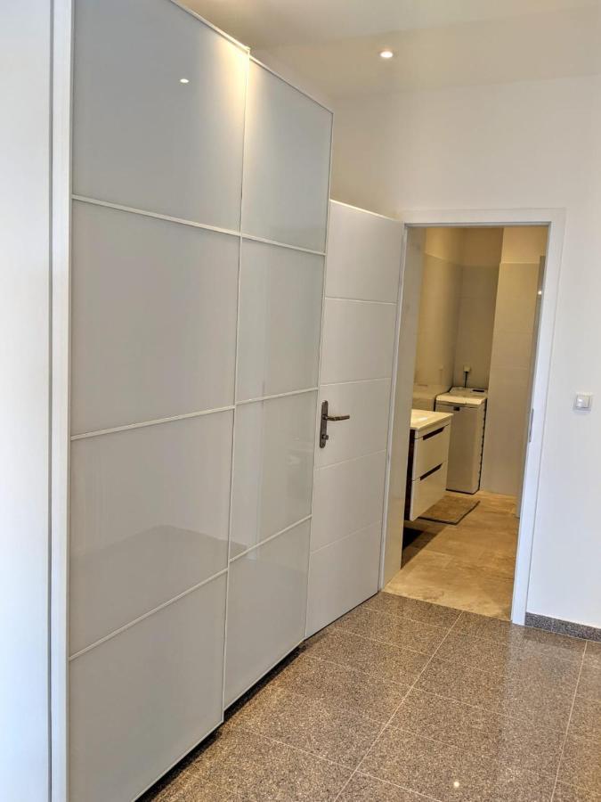 Clearvuehome - Quiet 51 M2 Studio Bratislava Slavin Exterior foto